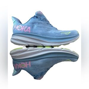Hoka one one women's clifton9 running shoes, Size 7.5